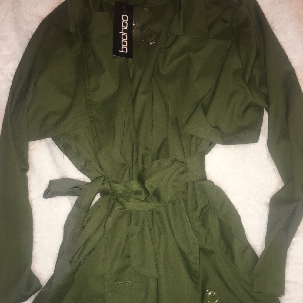 Boohoo Dressy olive green fitting blazer